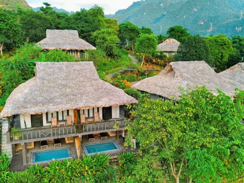 Beautiful Mai Chau Valley with rice terraces - Destination from Cat Ba