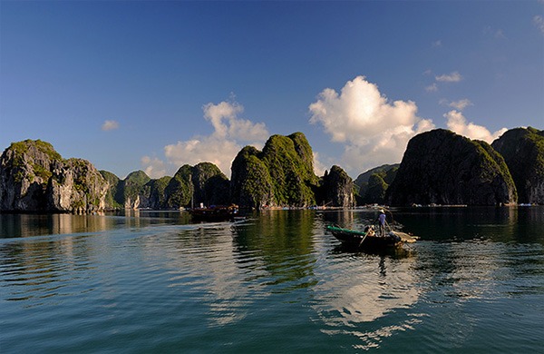 Du lịch Cát Bà Lan Hạ – Vịnh biển đẹp, nhiều địa điểm cực lý thú