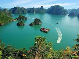 Có thể đi du lịch Cát Bà từ Hà Nội với phương tiện di chuyển nào?
