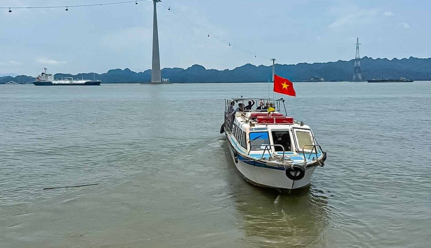 Hai Phong to Cat Ba Speedboat (2026): The Ultimate Guide to Dong Bai Pier