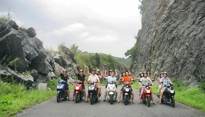Motobike for rent in cat ba island